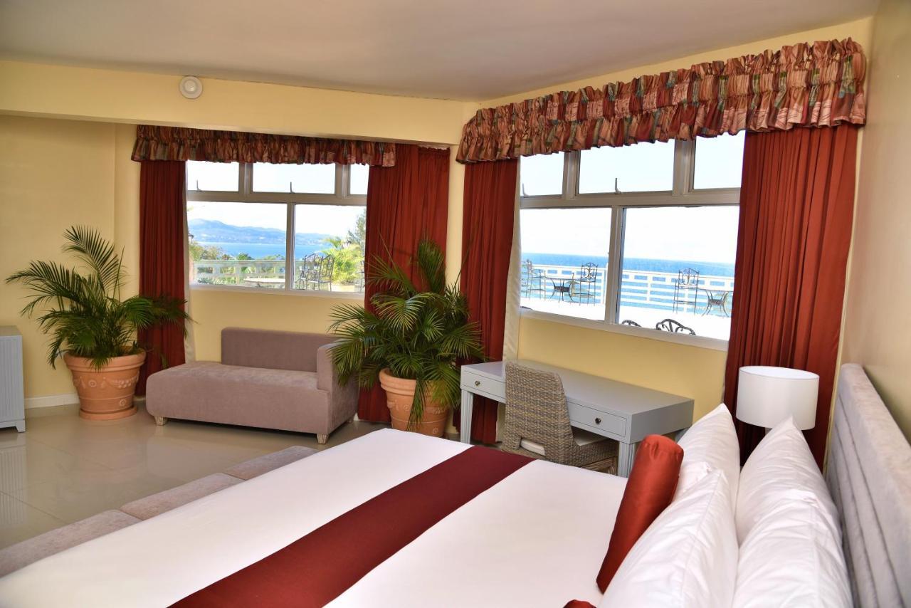 Hotel Grand A View Montego Bay Exterior photo