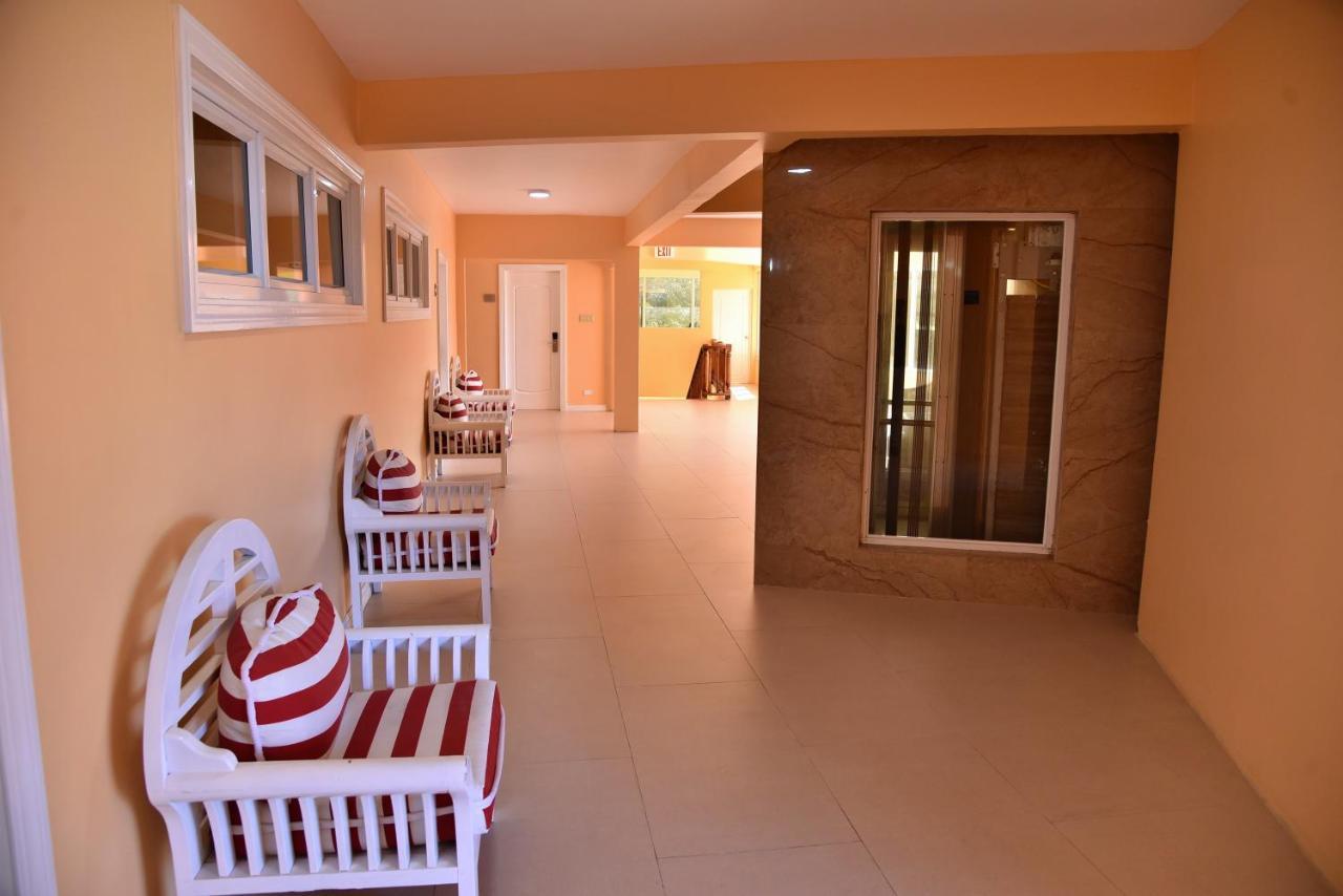 Hotel Grand A View Montego Bay Exterior photo