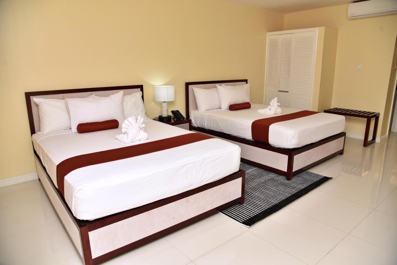 Hotel Grand A View Montego Bay Exterior photo
