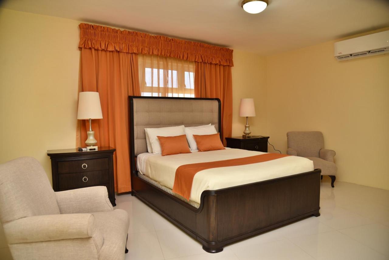 Hotel Grand A View Montego Bay Exterior photo
